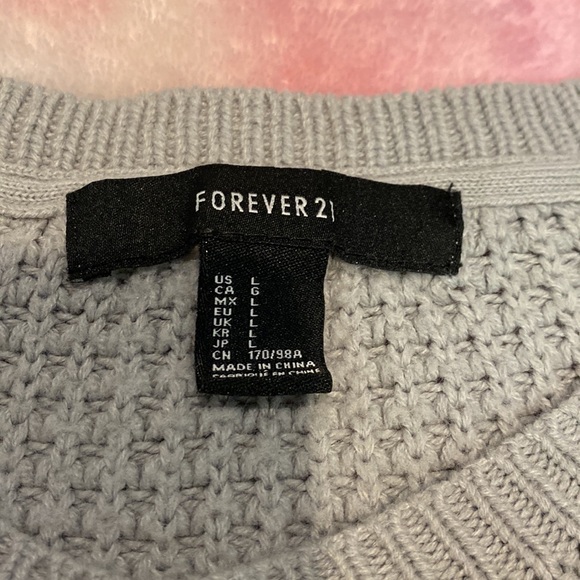 Forever 21 Long Sleeve Pullover - Picture 5 of 8